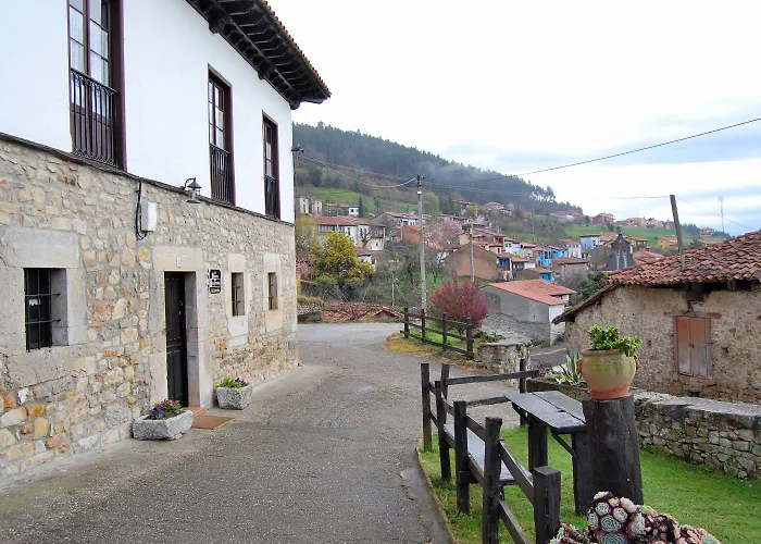 La Casona De 3* Tresgrandas